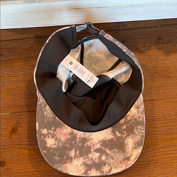 NWOT Lululemon Baller Hat Gray and pink Cap - Picture 3 of 10